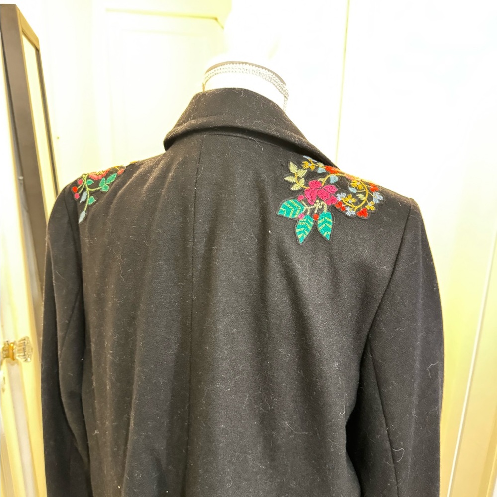 Loft Embroidered Black Women's Coat - Picture 5 of 6